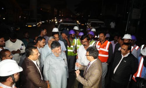 ನಿಗದಿತ ಸಮಯದೊಳಗೆ ನೀಲಿ ಮೆಟ್ರೋ ಮಾರ್ಗ ಪೂರ್ಣಗೊಳಿಸಲು ಸೂಚನೆ: ಡಿಸಿಎಂ ಡಿ.ಕೆ. ಶಿವಕುಮಾರ್