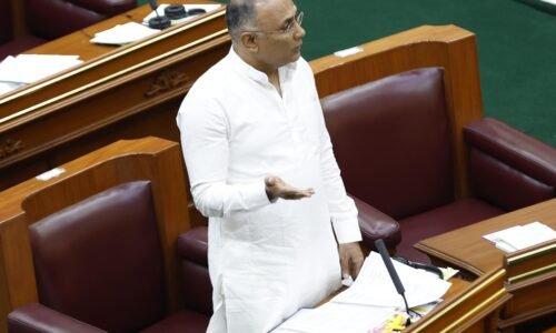 ಆಸ್ಪತ್ರೆಗಳಲ್ಲಿ ಖಾಲಿಯಿರುವ ವೈದ್ಯರು, ನರ್ಸ್, ಫಾರ್ಮಸಿಸ್ಟ್ ಹುದ್ದೆಗಳ ಭರ್ತಿಗೆ ಕ್ರಮ – ಸಚಿವ ದಿನೇಶ್ ಗುಂಡೂರಾವ್