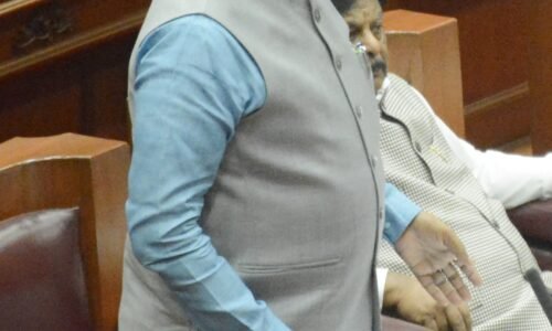 ಕನ್ನಡ ಭಾಷಾ ನಾಮಫಲಕ ಅಳವಡಿಕೆಗೆ ನಿಗಾವಹಿಸಲು ರಾಜ್ಯದ ಎಲ್ಲಾ ಜಿಲ್ಲಾಧಿಕಾರಿಗಳಿಗೆ ಸೂಚನೆ: ಸಚಿವ ಶಿವರಾಜ ತಂಗಡಗಿ