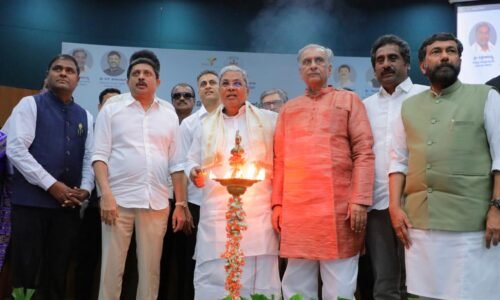 ಮುಖ್ಯಮಂತ್ರಿಗಳಿಂದ ಇ-ಖಾತಾ ಲೋಕಾರ್ಪಣೆ, ಪೌರಕಾರ್ಮಿಕರಿಗೆ ನೇಮಕಾತಿ ಆದೇಶ, ಮನೆಗಳ ಹಕ್ಕುಪತ್ರಗಳ ವಿತರಣೆ