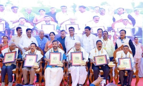 ಬಾಲವಿಕಾಸ ಅಕಾಡೆಮಿಯ ವಿವಿಧ ಪ್ರಶಸ್ತಿಗಳ ಪ್ರದಾನ|ಮಕ್ಕಳ ನೆಚ್ಚಿನ ಆಯ್ಕೆಯನ್ನು ಪ್ರೋತ್ಸಾಹಿಸಿ : ಸಚಿವೆ ಲಕ್ಷ್ಮೀ ಹೆಬ್ಬಾಳಕರ್ ಕರೆ