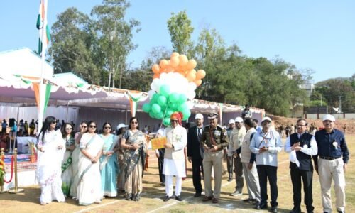 ನೈಋತ್ಯ ರೈಲ್ವೆಯಲ್ಲಿ ಹಲವು ಸಾಧನೆಗಳೊಂದಿಗೆ 77ನೇ ಗಣರಾಜ್ಯೋತ್ಸವ ಆಚರಣೆ | ಪ್ರಸಕ್ತ ಹಣಕಾಸು ವರ್ಷದಲ್ಲಿ ₹6,939 ಕೋಟಿ ಆದಾಯ ಗಳಿಕೆ | ಶೇ.16ರಷ್ಟು ಪ್ರಗತಿ ದಾಖಲು