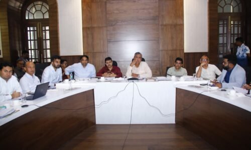 ರಸ್ತೆ ಅಗಲೀಕರಣ, ಅನಧಿಕೃತ ಕಟ್ಟಡಗಳ ಮೇಲ್ವಿಚಾರಣೆಗೆ ಪ್ರತ್ಯೇಕ ಟಾಸ್ಕ್ ಫೋರ್ಸ್ ರಚಿಸಿ : ಮಹೇಶ್ವರ್ ರಾವ್ |ಪೌರಕಾರ್ಮಿಕರಿಗೆ ಮುಖಚಹರೆ ಹಾಜರಾತಿ ವ್ಯವಸ್ಥೆ ಜಾರಿ