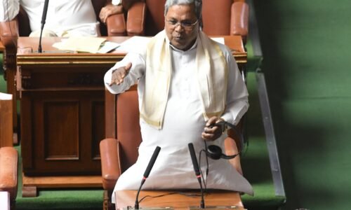 ನಮ್ಮ ಸರ್ಕಾರ ಯಾರ ಪೋನ್ ಟ್ಯಾಪ್ ಮಾಡುವುದಿಲ್ಲ-ಸಿದ್ದರಾಮಯ್ಯ ಸ್ಪಷ್ಟನೆ