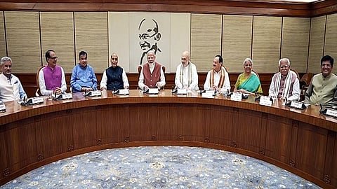 ಬಳ್ಳಾರಿ-ಹೊಸಪೇಟೆಯ 3-4ನೇ ರೈಲು ಮಾರ್ಗ, NH 167ರ ಗುಡೇಬೆಳ್ಳೂರು- ಮಹಬೂಬ್‌ನಗರ ಮಾರ್ಗವನ್ನು ಮೇಲ್ದರ್ಜೆಗೆ ಕೇಂದ್ರ ಸಂಪುಟ ಅಸ್ತು| ಸಂಪುಟ ನಿರ್ಧಾರಕ್ಕೆ ಕೇಂದ್ರ ಸಚಿವ ಹೆಚ್.ಡಿ. ಕುಮಾರಸ್ವಾಮಿ ಸ್ವಾಗತ