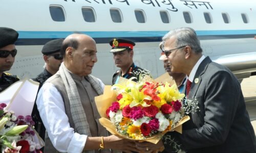 ಬೆಂಗಳೂರಿಗೆ ಆಗಮಿಸಿದ ಕೇಂದ್ರ ರಕ್ಷಣಾ ಸಚಿವ ರಾಜನಾಥ್ ಸಿಂಗ್