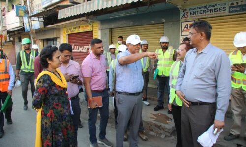 ಎಲಿವೇಟೆಡ್ ರೋಟರಿ ಮೇಲ್ಸೇತುವೆ ಸ್ಥಾಪನೆ ಕುರಿತು ಸ್ಥಳ ಪರಿಶೀಲನೆ : ಮಹೇಶ್ವರ್ ರಾವ್ | ಬಿ-ಸ್ಮೈಲ್ ಹಾಗೂ ಕೆ-ರೈಡ್ ಅಧಿಕಾರಿಗಳೊಂದಿಗೆ ಜಂಟಿ ಪರಿಶೀಲನೆ