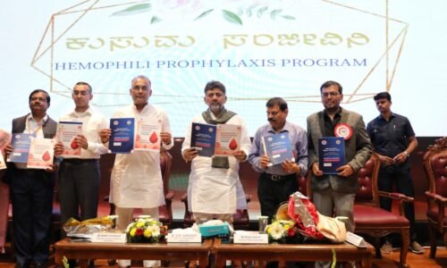 ಅಪರೂಪದ ಖಾಯಿಲೆಗಳಿಂದ ಬಳಲುವವರು ಆತ್ಮವಿಶ್ವಾಸ ಕಳೆದುಕೊಳ್ಳದಿರಿ, ಹಣದ ಚಿಂತೆ ಬಿಡಿ: ಡಿಸಿಎಂ ಡಿ.ಕೆ. ಶಿವಕುಮಾರ್‌ | ಕರ್ನಾಟಕದಿಂದ ಪ್ರತಿವರ್ಷ 13,940 ವೈದ್ಯರು ತೇರ್ಗಡೆ