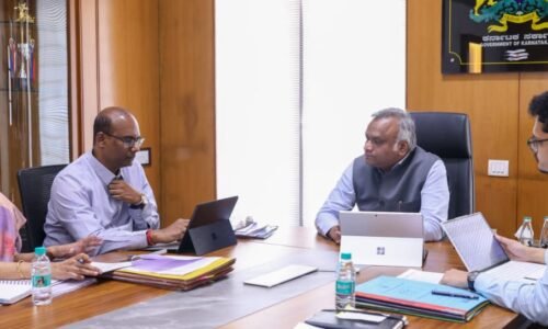 ಇ-ಸ್ವತ್ತು ತಂತ್ರಾಂಶದಡಿ ರಾಜ್ಯದಲ್ಲಿ 1,14,907 ಅರ್ಜಿಗಳ ಅನುಮೋದನೆ- ಸಚಿವ ಪ್ರಿಯಾಂಕ್ ಖರ್ಗೆ | ಗ್ರಾಮ ಪಂಚಾಯತಿ ಹಂತದಲ್ಲಿ 54 ಹೊಸ ಬಡಾವಣೆಗಳಿಗೆ ಮಂಜೂರಾತಿ