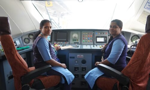 ನೈರುತ್ಯ ರೈಲ್ವೆ ಬೆಂಗಳೂರು ವಿಭಾಗದಿಂದ ಅಂತರರಾಷ್ಟ್ರೀಯ ಮಹಿಳಾ ದಿನಾಚರಣೆ| ಮಹಿಳಾ ಸಿಬ್ಬಂದಿಗಳಿಂದ ವಂದೇ ಭಾರತ್ ಎಕ್ಸ್ ಪ್ರೆಸ್ ನಿರ್ವಹಣೆ