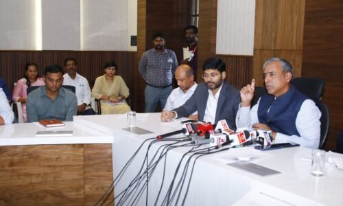 ಜಿಬಿಎ ವ್ಯಾಪ್ತಿಯ 5 ನಗರ ಪಾಲಿಕೆಗಳ ವಾರ್ಡ್ ವಾರು ಪರೀಷ್ಕೃತ ಕರಡು ಮತದಾರರ ಪಟ್ಟಿ ಪ್ರಕಟ -ಮಹೇಶ್ವರ್ ರಾವ್ | ಮತದಾರರ ಪಟ್ಟಿಯಲ್ಲಿ 88,92,528 ಮತದಾರರು