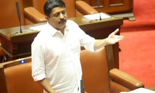 ಪಾರಂಪರಿಕ ತಾಣಗಳ ಸನಿಹ ಜಾಹೀರಾತು ನಿಷೇಧಮೇಲ್ಮನೆಯಲ್ಲಿ ನಗರ ಸ್ಥಳೀಯ ಸಂಸ್ಥೆಗಳಲ್ಲಿ ಜಾಹೀರಾತು ನೀತಿ ಮಸೂದೆ ಮಂಡಿಸಿದ ಸಚಿವ ಬೈರತಿ ಸುರೇಶ್ |ವಿಸ್ತೃತ ಚರ್ಚೆ ನಂತರ ಮಸೂದೆಗೆ ಅಂಗೀಕಾರ | ಅನಧಿಕೃತ ಜಾಹೀರಾತು ಹಾಕಿದರೆ ಕ್ರಿಮಿನಲ್ ಕೇಸ್