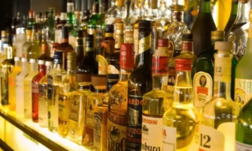 ರೈಲಿನಲ್ಲಿ ಅಕ್ರಮ ಮದ್ಯ ಸಾಗಣೆ ಪತ್ತೆ – ಸಂಯುಕ್ತ ತಪಾಸಣೆಯಲ್ಲಿ 19 ಮದ್ಯ ಬಾಟಲಿಗಳ ವಶ