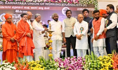 ನಾಗರಿಕ ವಿಮಾನಯಾನ ಸೇವೆ ಮುಂದುವರಿಸಲು ಸಚಿವ ಈಶ್ವರ ಖಂಡ್ರೆ ಮನವಿ