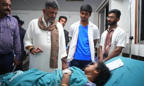 ಕಾಂಪೌಂಡ್ ಕುಸಿತ ಘಟನೆಯಿಂದ ಆಘಾತವಾಗಿದೆ: ಡಿಸಿಎಂ‌ ಡಿ.ಕೆ. ಶಿವಕುಮಾರ್ | ದುರ್ಬಲ ಮರಗಳ ಕೊಂಬೆ ತೆರವಿಗೆ ನಿರ್ದೇಶನ