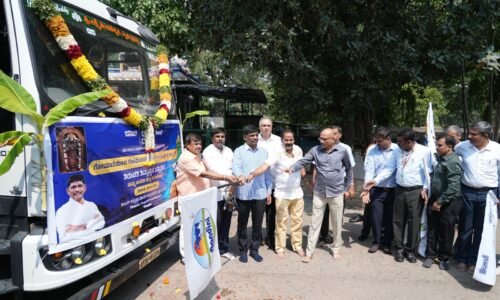 ತಿರುಪತಿಗೆ ಆರು ತಿಂಗಳಲ್ಲಿ 20 ಲಕ್ಷ ಕೆ.ಜಿ ನಂದಿನಿ ತುಪ್ಪ ಪೂರೈಕೆ : ಬಮುಲ್ ಅಧ್ಯಕ್ಷ ಡಿ.ಕೆ‌. ಸುರೇಶ್ | ತುಪ್ಪ ಸಾಗಾಣಿಕೆಗೆ ಡಿಜಿಟಲ್ ಲಾಕ್ ತಂತ್ರಜ್ಞಾನ