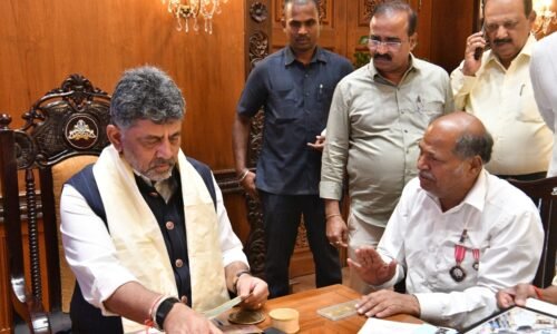ಅಂಕೇಗೌಡರ ಸಂಗ್ರಹದ ಪುಸ್ತಕಗಳಿಗೆ ಸೂಕ್ತ ಜಾಗ, ಕಟ್ಟಡ ವ್ಯವಸ್ಥೆಗೆ ಸೂಚನೆ: ಸಿಎಂ ಡಿ.ಕೆ. ಶಿವಕುಮಾರ್