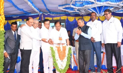 ಹೆಚ್‌ಎಂಎಸ್ ಕಾನೂನು ಕಾಲೇಜಿನಲ್ಲಿ ಪದವಿ ಪ್ರದಾನ|ಕಾನೂನಿನ ಆಳವಾದ ಜ್ಞಾನದಿಂದ ಸಮರ್ಥ ‘ವಾದ’ ಮಂಡನೆ ಸಾಧ್ಯ: ಡಿಸಿಎಂ ಪರಮೇಶ್ವರ