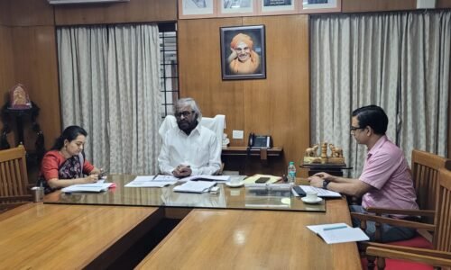 ಗದಗ ಜಿಲ್ಲೆ ಪ್ರಕೃತಿ ವಿಕೋಪ | ಕುಡಿಯುವ ನೀರು, ಮೇವಿನ ಕೊರತೆಯಾಗದಂತೆ ಕ್ರಮಕ್ಕೆ ಈಶ್ವರ್ ಖಂಡ್ರೆ ಸೂಚನೆ