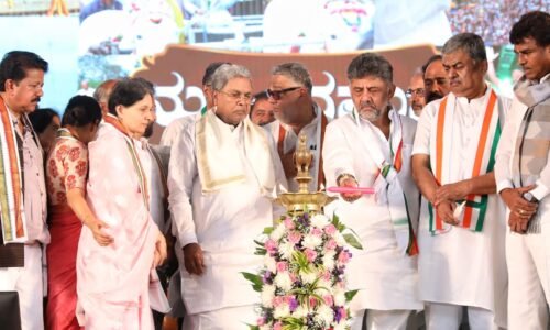 ಹಿರಿಯೂರಿನ 14 ಕೆರೆಗಳಿಗೆ ನೀರು ತುಂಬಿಸುವುದು ಸುಧಾಕರ್ ಅವರ ಕನಸು: ಸಿಎಂ ಡಿ ಕೆ ಶಿವಕುಮಾರ್| ಸಚಿವ ಸಂಪುಟದಲ್ಲಿ 244 ಕೋಟಿ ರೂ. ಮೊತ್ತದ ಯೋಜನೆಗೆ ಒಪ್ಪಿಗೆ