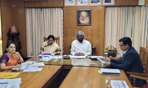 ಗುಳೆ ತಡೆಗೆ, ಗ್ರಾಮೀಣರಿಗೆ ಉದ್ಯೋಗ ನೀಡಿ: ಈಶ್ವರ ಖಂಡ್ರೆ|ಕಾಮಗಾರಿ ನಡೆಸದೆ ನಕಲಿ ಬಿಲ್ ಮಾಡಿ ಹಣ ಪಡೆದರೆ ಕಠಿಣ ಕ್ರಮ