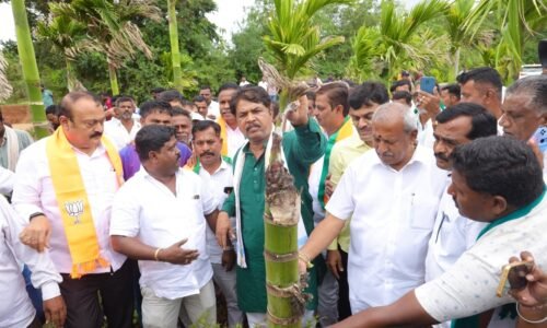 ಚಿತ್ರದುರ್ಗ ಜಿಲ್ಲೆಯನ್ನು ಬರಗಾಲ ಪೀಡಿತ ಜಿಲ್ಲೆ ಎಂದು ಘೋಷಣೆ ಮಾಡಿ: ಆರ್.ಅಶೋಕ ಆಗ್ರಹ