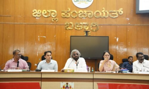 ಉದ್ಯೋಗ ನೀಡದ ಪಿಡಿಓಗಳ ವಿರುದ್ಧ ಕ್ರಮ: ಈಶ್ವರ ಖಂಡ್ರೆ ಎಚ್ಚರಿಕೆ