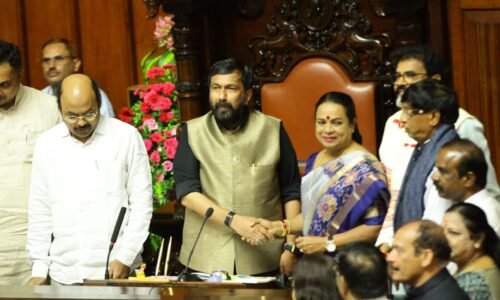 ಕರ್ನಾಟಕ ವಿಧಾನ ಪರಿಷತ್ ನ ಉಪಸಭಾಪತಿಯಾಗಿ ಉಮಾಶ್ರೀ ಅವಿರೋಧ ಆಯ್ಕೆ 
