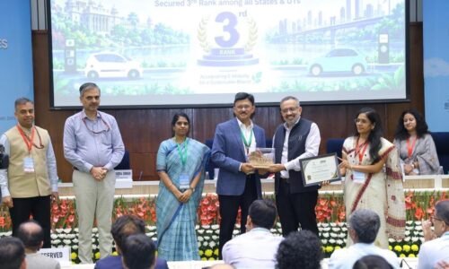 ಎಲೆಕ್ಟ್ರಿಕ್ ಮೊಬಿಲಿಟಿ ಸೂಚ್ಯಂಕ 2025- ಮುಂಚೂಣಿ ರಾಜ್ಯಗಳ ಸಾಲಿನಲ್ಲಿ ಕರ್ನಾಟಕ