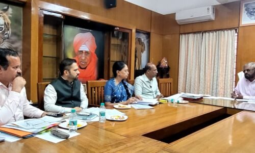 ವಿಬಿಜಿ ರಾಮ್ ಜಿಯಡಿ ರಾಜ್ಯ ವಸತಿ ಯೋಜನೆಗೂ ಅವಕಾಶ: ಗ್ರಾಮಠಾಣಾ ಆಸ್ತಿಗೆ ಇ-ಸ್ವತ್ತು, ನಿಯಮ ತಿದ್ದುಪಡಿಗೆ ಈಶ್ವರ ಖಂಡ್ರೆ ಸೂಚನೆ