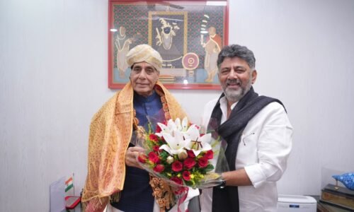 ಬೆಂಗಳೂರಿನ ವಿವಿಧ ಅಭಿವೃದ್ಧಿ ಯೋಜನೆಗಳಿಗೆ ರಕ್ಷಣಾ ಇಲಾಖೆಯ ಜಾಗ, ಅನುಮತಿ ನೀಡಿ: ಸಿಎಂ ಡಿ ಕೆ ಶಿವಕುಮಾರ್ ಮನವಿ