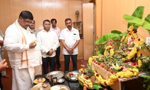 ಬೆಂಗಳೂರು ಪ್ರೆಸ್ ಕ್ಲಬ್ ಗೌರಿ-ಗಣೇಶ ಹಬ್ಬದ ಆಚರಣೆಯಲ್ಲಿ ಶಾಸಕ ಕೆ. ಗೋಪಾಲಯ್ಯ ಭಾಗಿ: ರಾಜ್ಯಕ್ಕೆ ಉತ್ತಮ ಮಳೆಯಾಗಲಿ ಎಂದು ಪ್ರಾರ್ಥನೆ