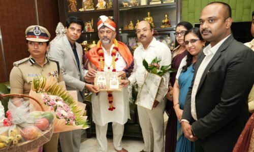 ವಿಶ್ವವಿಖ್ಯಾತ ಮೈಸೂರು ದಸರಾ ಮಹೋತ್ಸವ ಉದ್ಘಾಟನೆಗೆ ಮುಖ್ಯಮಂತ್ರಿ ಡಿ.ಕೆ. ಶಿವಕುಮಾರ್ ಅವರಿಗೆ ಅಧಿಕೃತ ಆಹ್ವಾನ ನೀಡಿದ ಸಚಿವ ಡಾ. ಯತೀಂದ್ರ ಸಿದ್ದರಾಮಯ್ಯ