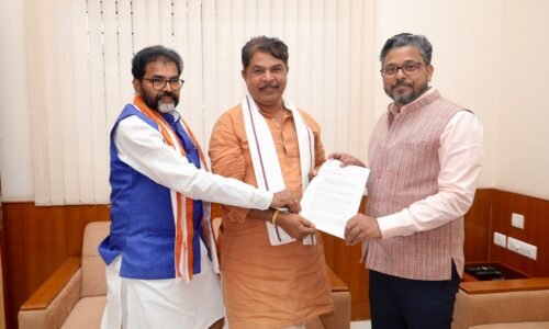 ರೈತರ ಸಂಕಷ್ಟಕ್ಕೆ ಸ್ಪಂದಿಸದ ಕಾಂಗ್ರೆಸ್ ಸರ್ಕಾರ: ಕೇಂದ್ರದ ಬರ ಅಧ್ಯಯನ ತಂಡಕ್ಕೆ ಬಿಜೆಪಿ ಮನವಿ : ಪ್ರತಿಪಕ್ಷ ನಾಯಕ ಆರ್.ಅಶೋಕ