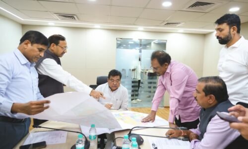 ಕ್ವಿನ್ ಸಿಟಿ ಯೋಜನೆ ಪರಾಮರ್ಶನಾ ಸಭೆ| ಮಾರ್ಚ್ ಒಳಗೆ ನಿವೇಶನ ಹಂಚಿಕೆ ಗುರಿ: ಎಂ ಬಿ ಪಾಟೀಲ