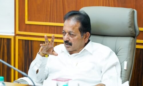 ಅರಣ್ಯ ಇಲಾಖೆ ಒಪ್ಪಿಗೆ ಇಲ್ಲದೇ 400 ಕೋಟಿ ವೆಚ್ಚ: ಅಧಿಕಾರಿಗಳ ವಿರುದ್ಧ ಸಚಿವ ಚಲುವರಾಯಸ್ವಾಮಿ ಗರಂ