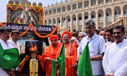ವಿಧಾನಸೌಧದಲ್ಲಿ ಕಿತ್ತೂರು ರಾಣಿ ಚೆನ್ನಮ್ಮ ವಿಜಯ ಜ್ಯೋತಿ ಯಾತ್ರೆಗೆ ಚಾಲನೆ